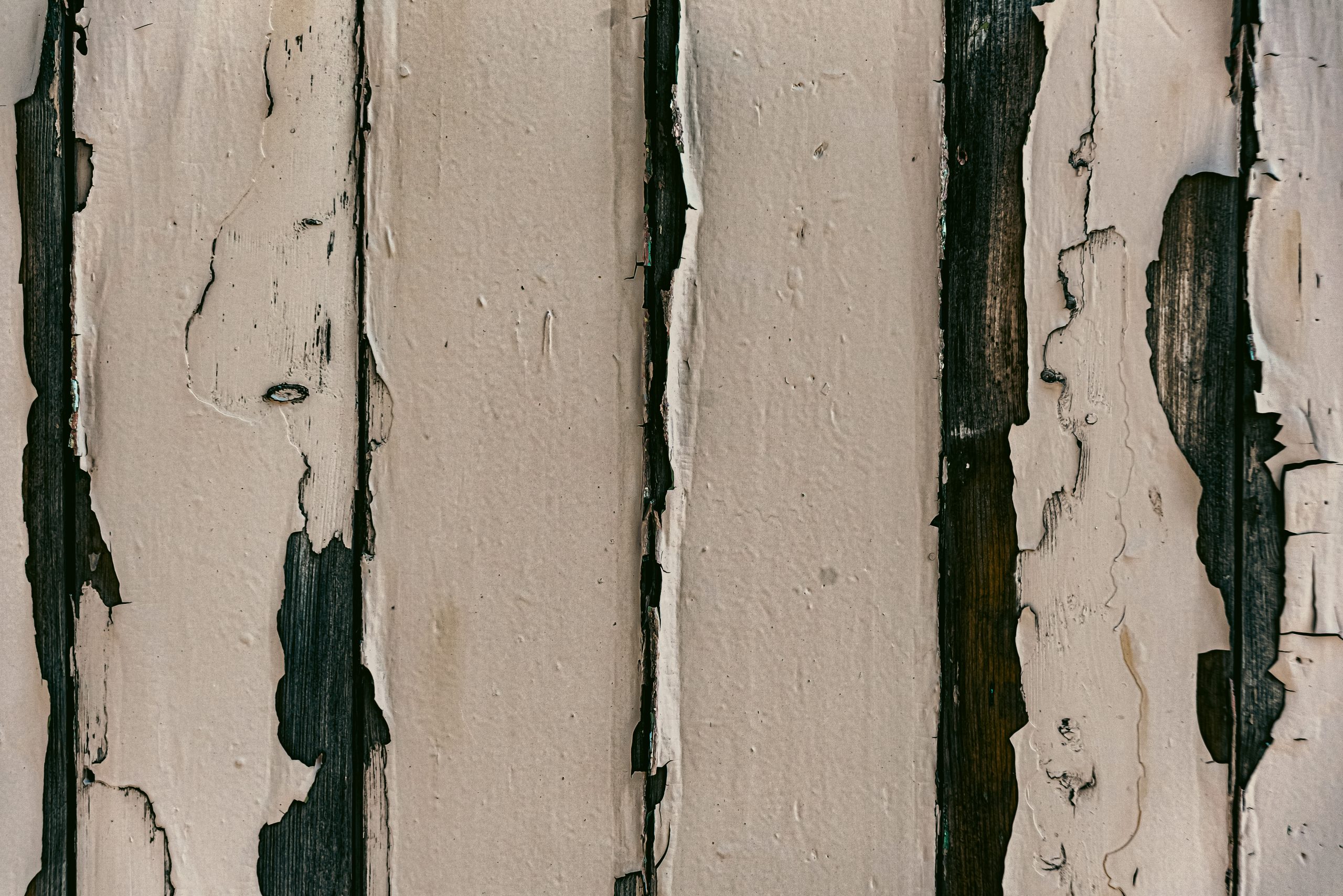 Aufarbeiten von Holzoberflächen